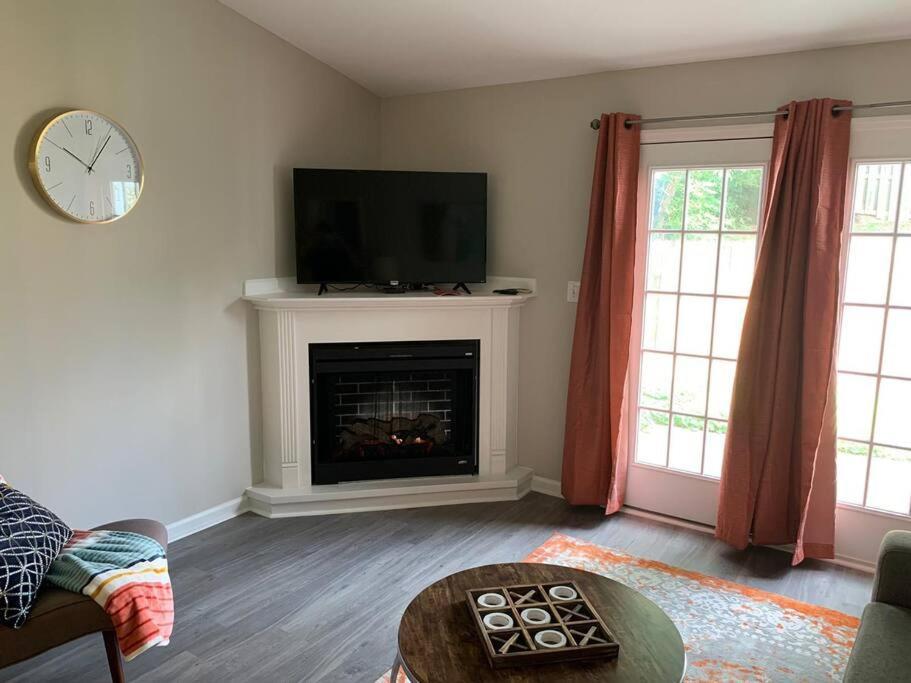 Comfy, Stylish Townhome Near I-20! Augusta Buitenkant foto